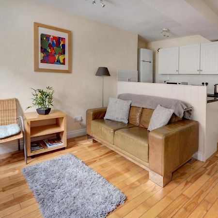 The Shop By Treetop Property Cirencester Exteriör bild